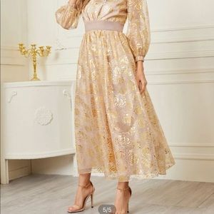 ✅ 【SOLD】 ✅ 
SHEIN Lantern Sleeve Allover Gold Floral Organza Dress